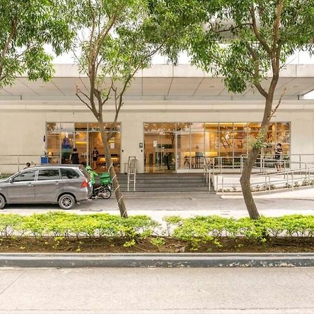 Grass Residences Sm North Edsa And Trinoma Quezon City Buitenkant foto